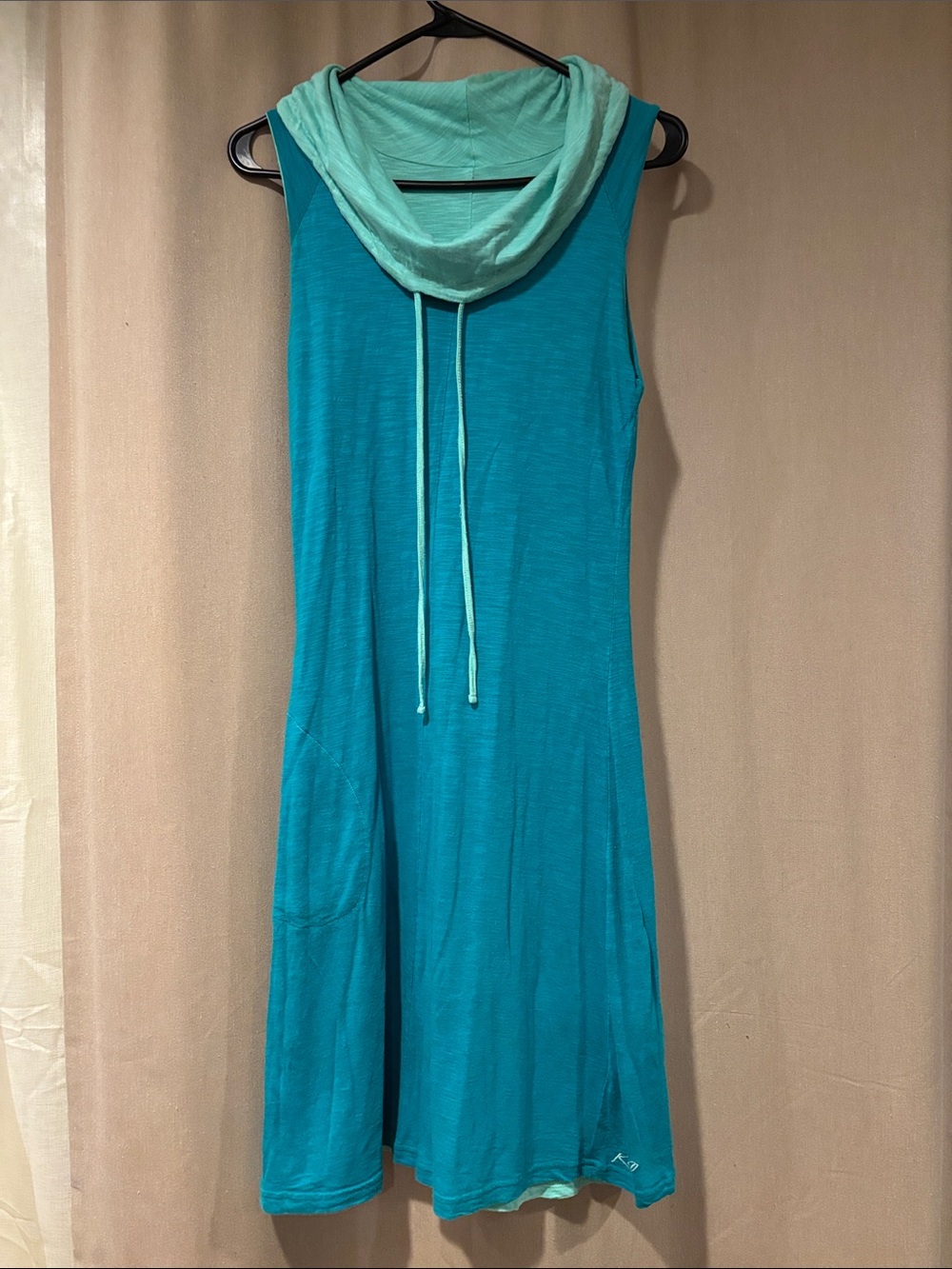 Kuhl reversible sleeveless dress size small